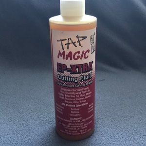Tap cutting fluid